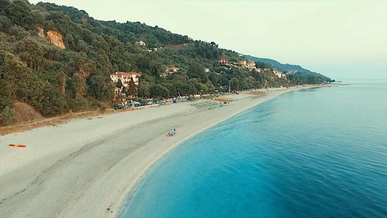 Papa Nero Beach House Agios Ioannis  ภายนอก รูปภาพ